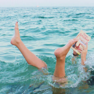 Leggere in spiaggia non è mai stato così facile